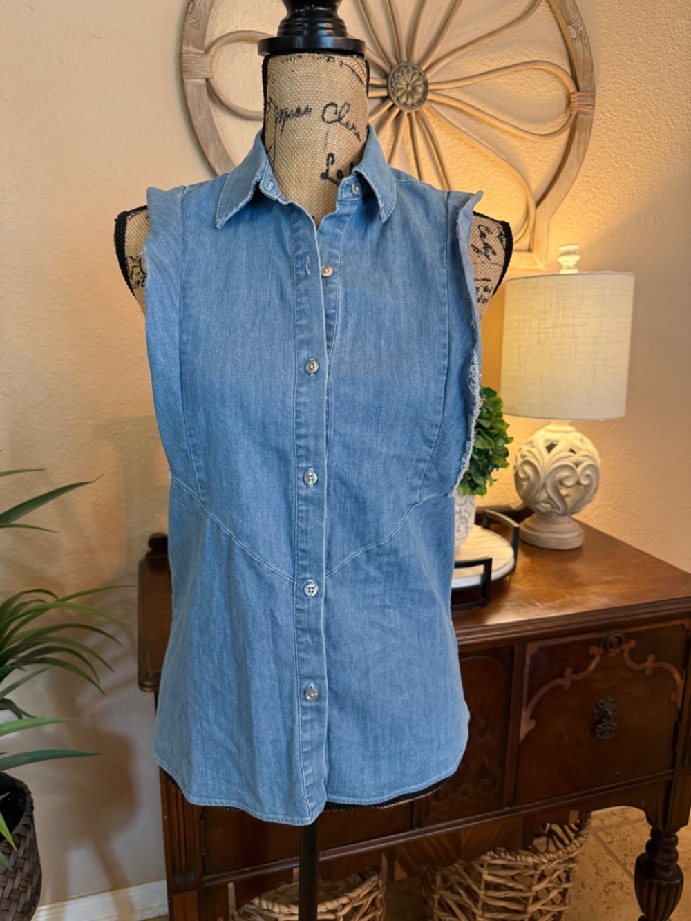 7 For All Mankind Denim Sleeveless Button-Down Top - Light Blue